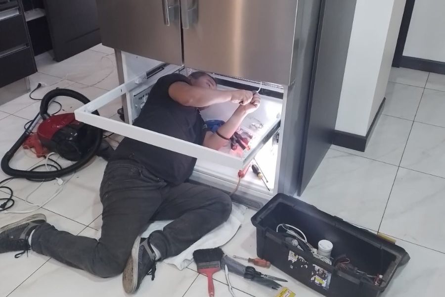 reparación de refrigeradores taller de refrigeración en san jose taller de refrigeracion en heredia taller de refrigeracion en cartago tecnico de refrigeración (13)