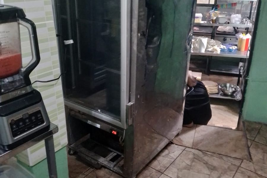 reparación de refrigeradores taller de refrigeración en san jose taller de refrigeracion en heredia taller de refrigeracion en cartago tecnico de refrigeración (2)