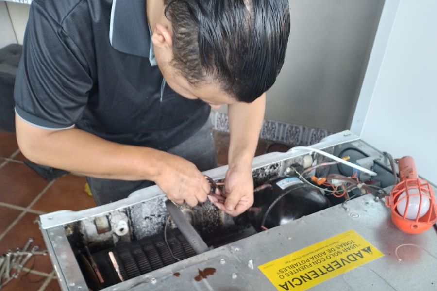 taller de refrigeración en san jose taller de refrigeracion en heredia taller de refrigeracion en cartago tecnico de refrigeración reparación de refrigeradoras (2)